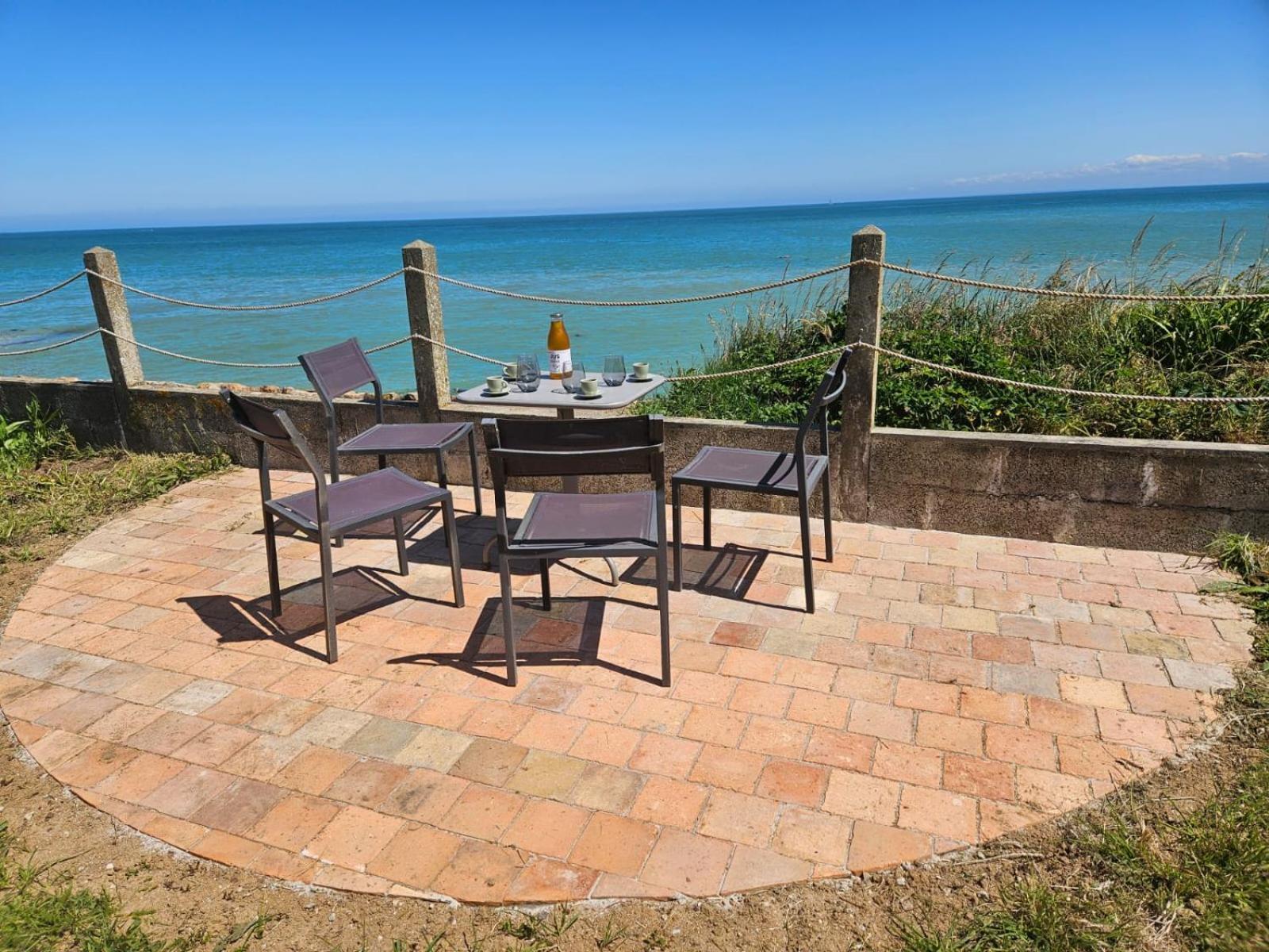 Entre Ciel Et Mer Luc-sur-Mer Bagian luar foto