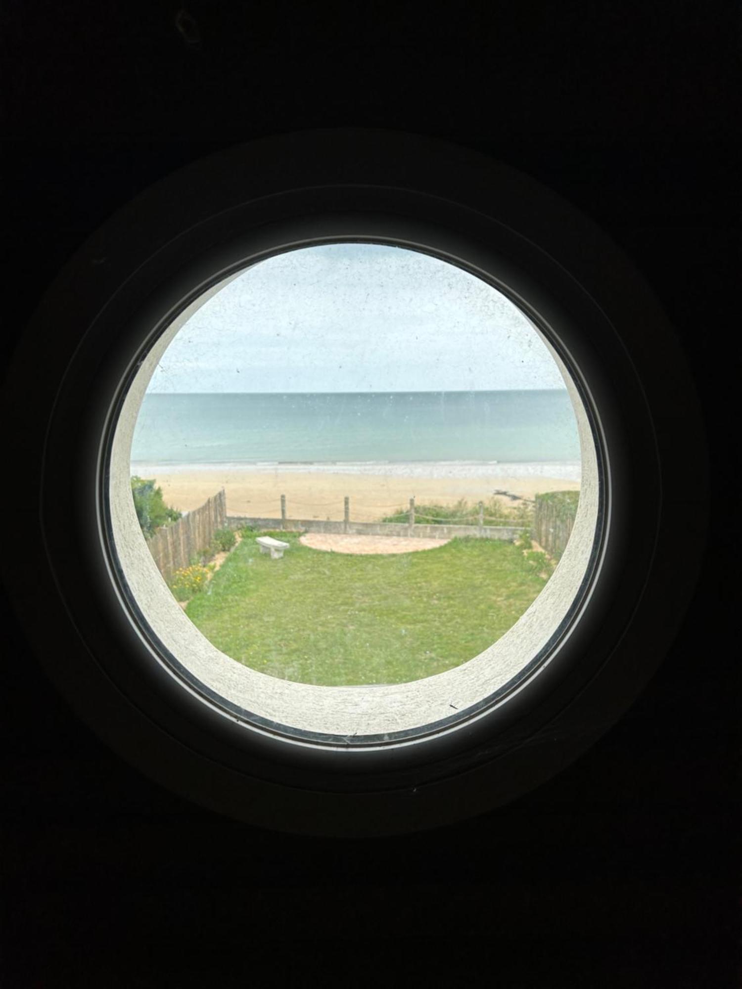 Entre Ciel Et Mer Luc-sur-Mer Bagian luar foto